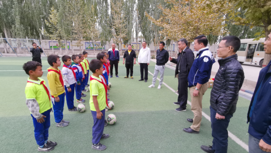 新闻稿：win007足球即时比分
援疆工作调研组赴新疆喀什调研足球援疆1202.png