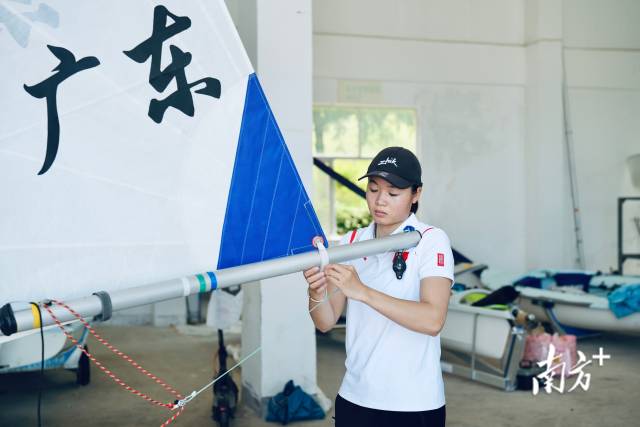 陈佳铭在准备训练。 陈佳铭在准备训练。