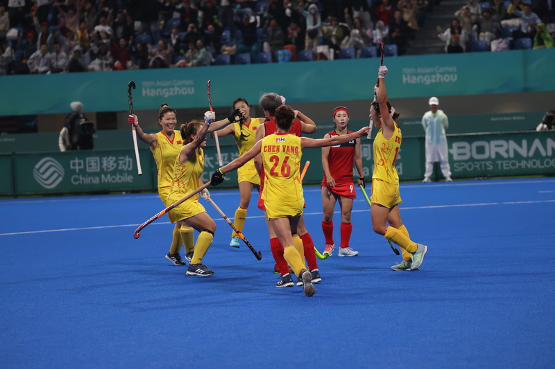 中国女曲夺冠。