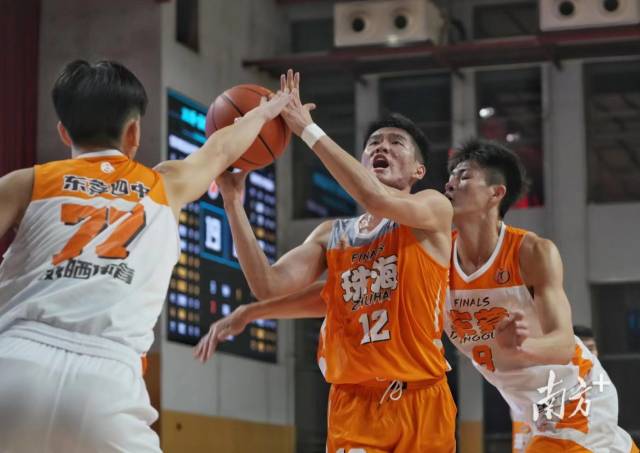 南方+ 姚志豪 拍摄